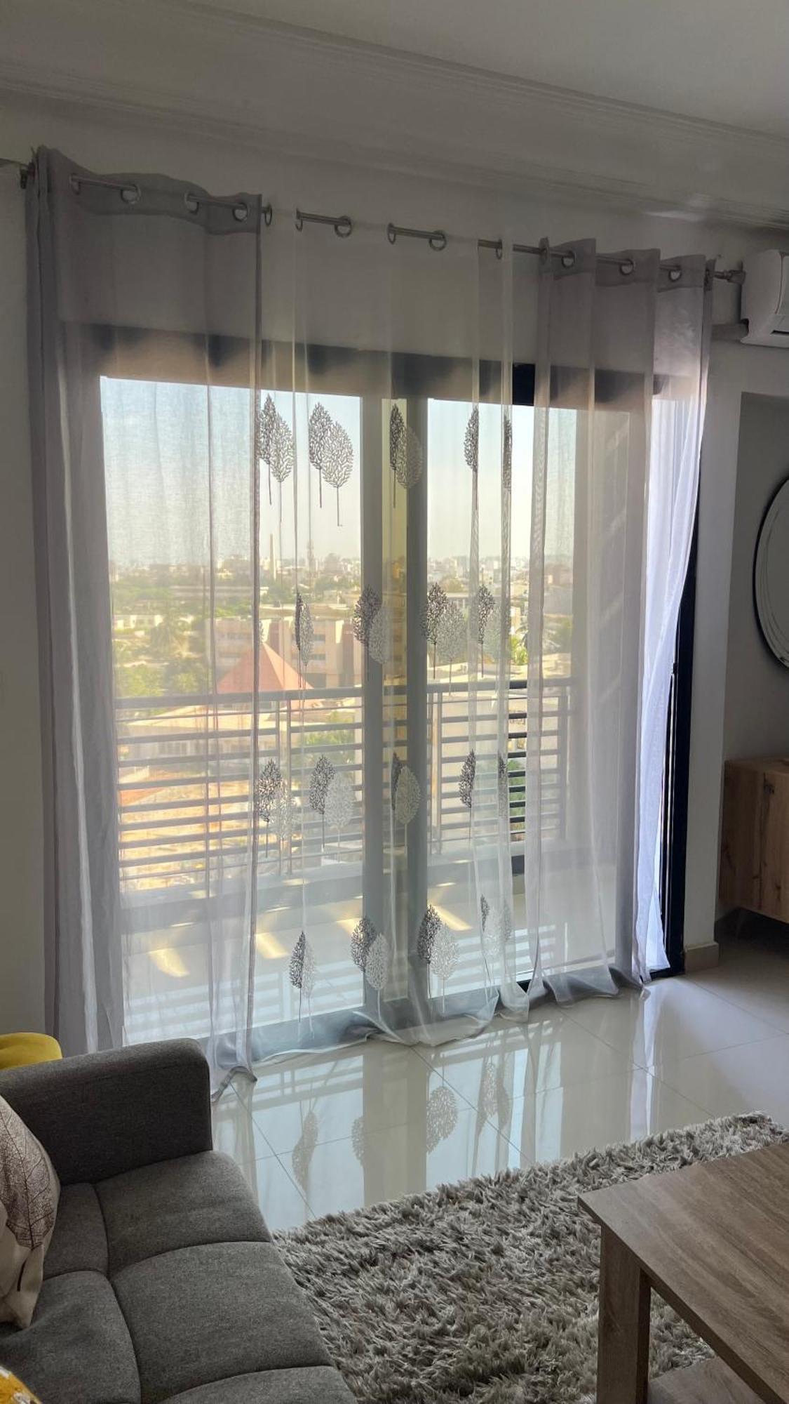 דקר Studio Meuble מראה חיצוני תמונה